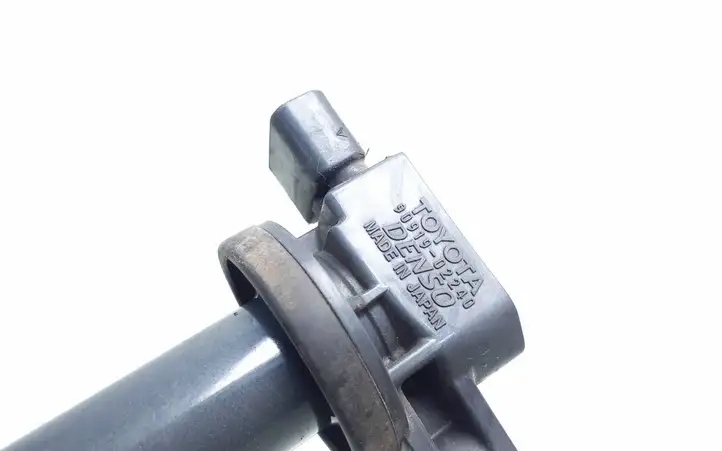 Toyota Yaris (1999 - 2003) 9091902240 Катушка зажигания — фото 4