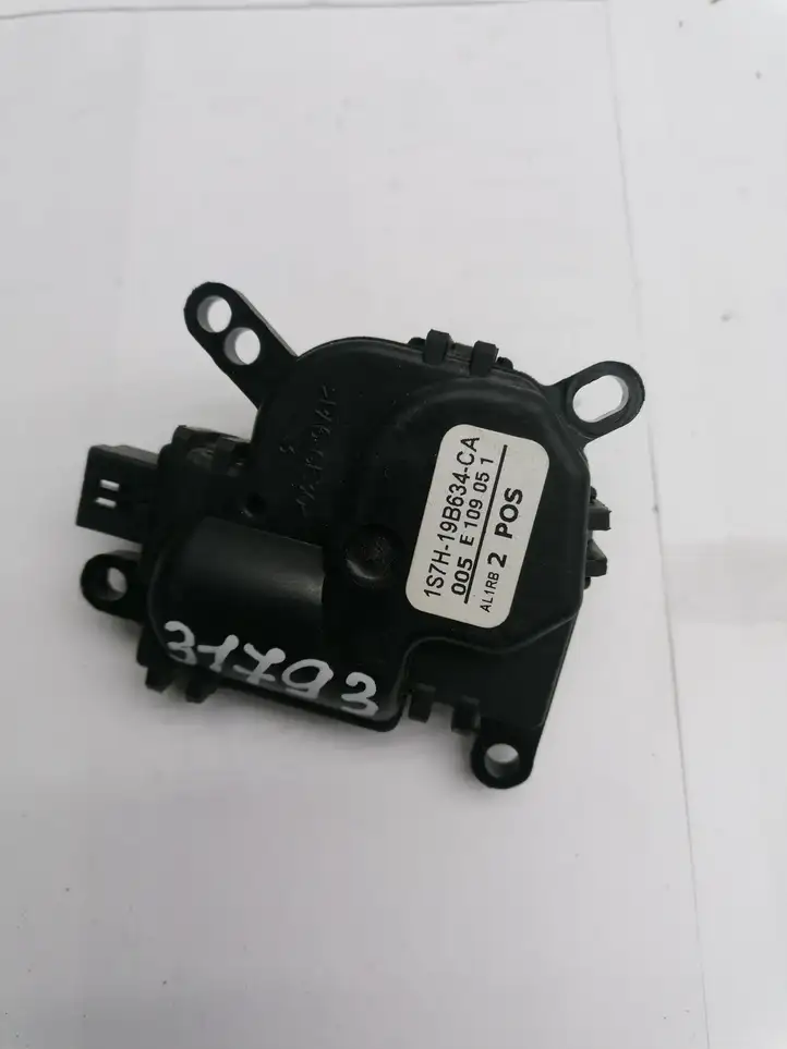 Ford Focus (2005 - 2008) 1S7H19B634CA Двигатель задвижки потока воздуха — фото 1