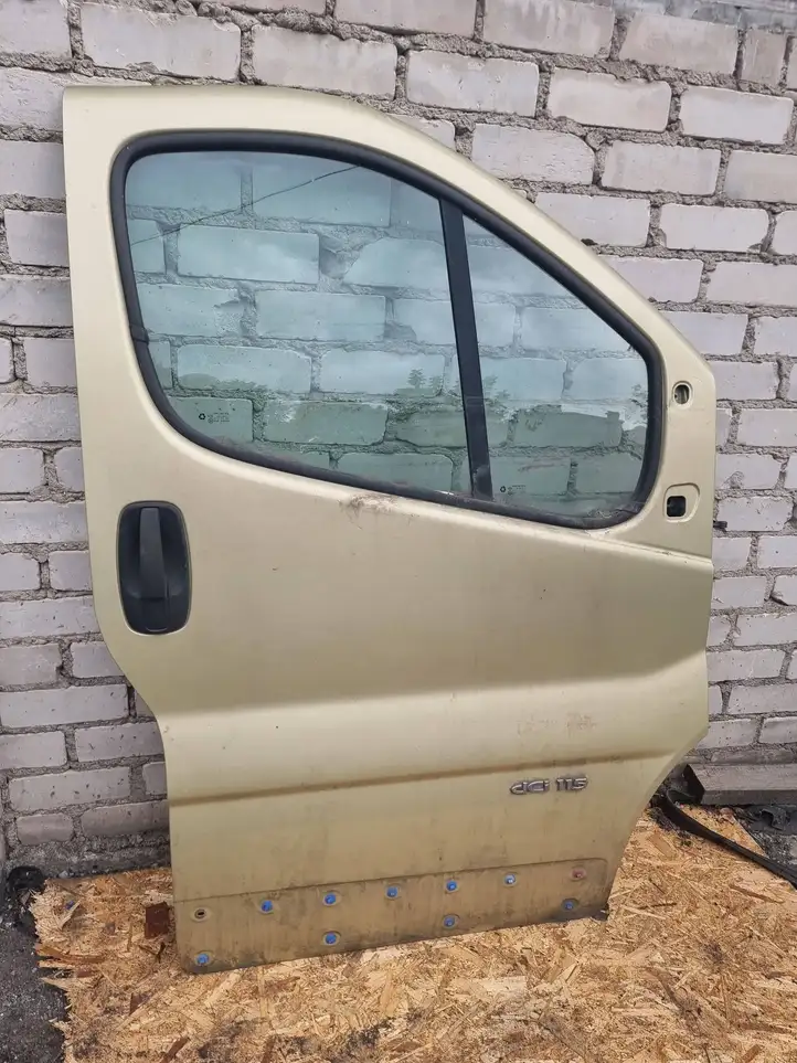 Renault Trafic II (X83) (2002 - 2014) Дверь — фото 8