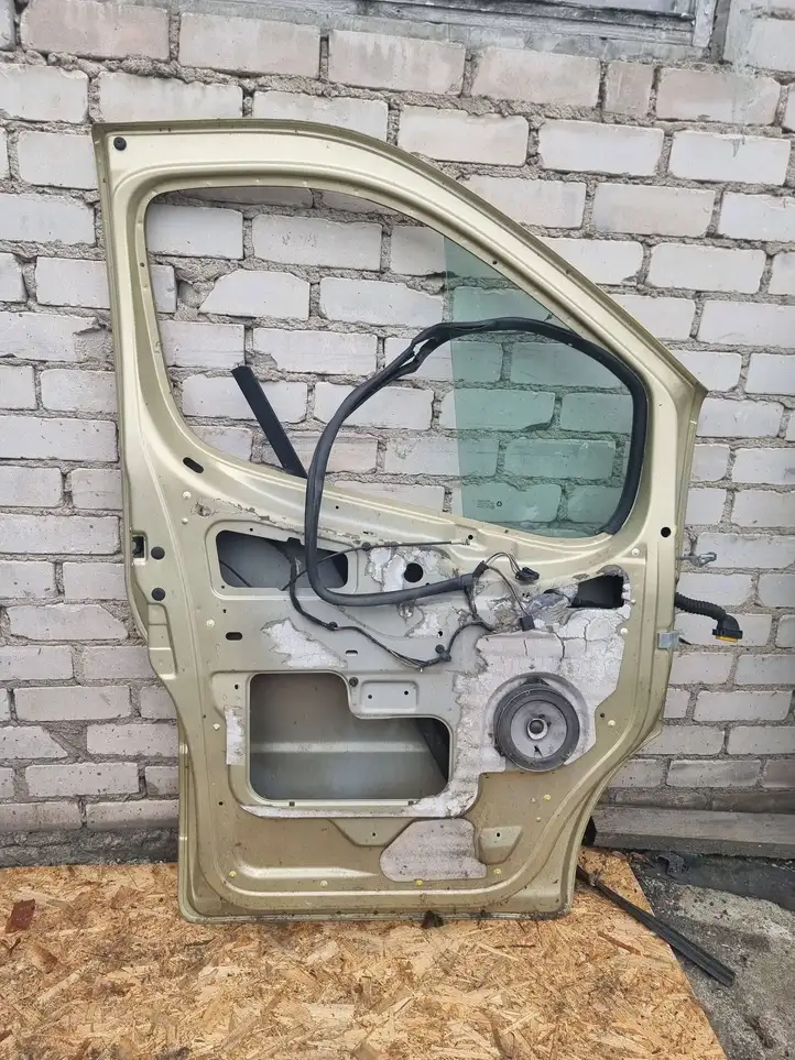 Renault Trafic II (X83) (2002 - 2014) Дверь — фото 3