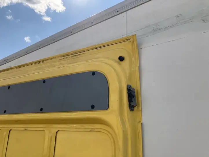 Mercedes-Benz Sprinter W906 (2006 - 2018) 9067307205 Боковая раздвижная дверь — фото 9