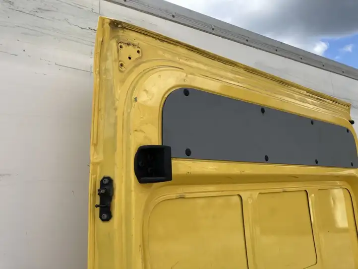 Mercedes-Benz Sprinter W906 (2006 - 2018) 9067307205 Боковая раздвижная дверь — фото 10