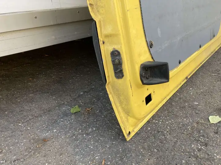 Mercedes-Benz Sprinter W906 (2006 - 2018) 9067307205 Боковая раздвижная дверь — фото 11