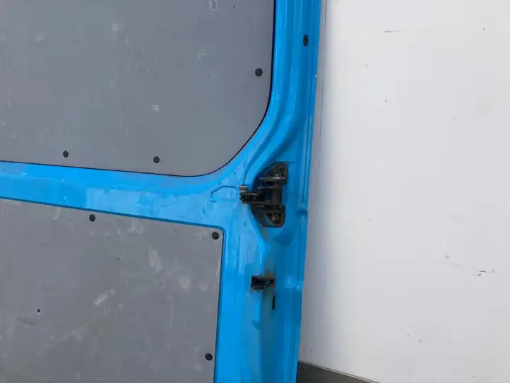 Mercedes-Benz Sprinter W906 (2006 - 2018) 9067307205 Боковая раздвижная дверь — фото 4