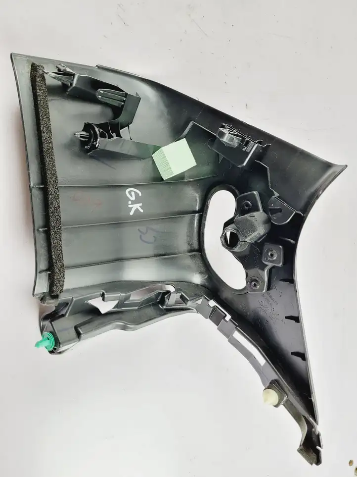 Nissan Pathfinder R52 (2013 - 2016) 769363KA0A Верхняя обшивка стойки D — фото 4