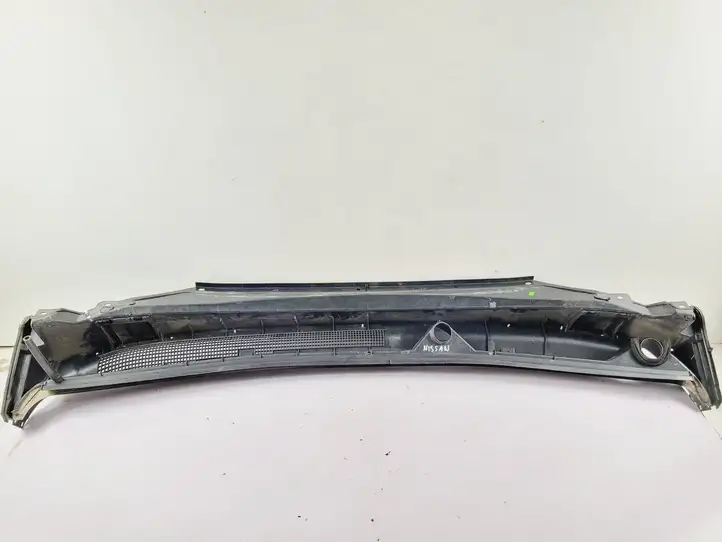 Nissan Pathfinder R52 (2013 - 2016) 668629PA0A Накладка стоек лобового стекла — фото 2