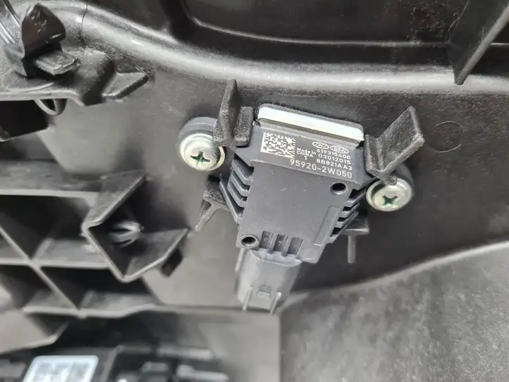 Hyundai Santa Fe (2012 - 2015) 9133000101 Электростеклоподъемник передний (комплект) — фото 5