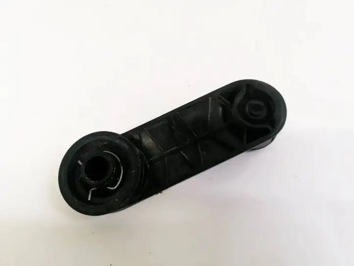 Dacia Sandero (2008 - 2012) 8200673745 Ручка стеклоподъемника — фото 3