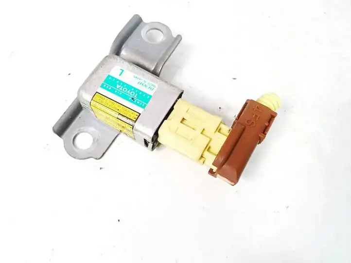 Toyota Previa (XR30, XR40) II (2000 - 2006) 8983028020 Датчик удара SRS — фото 1