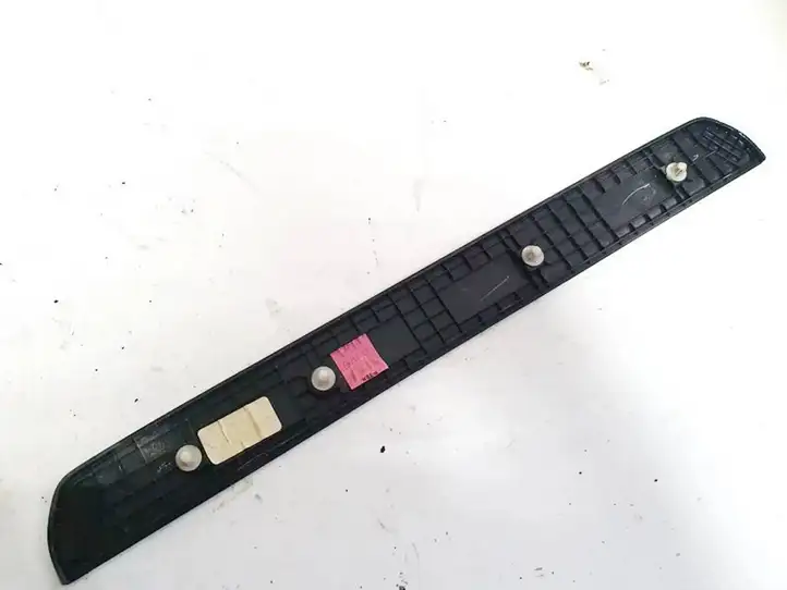 Honda Civic (2006 - 2011) 84252smge01020 Внутренняя отделка переднего порога — фото 2