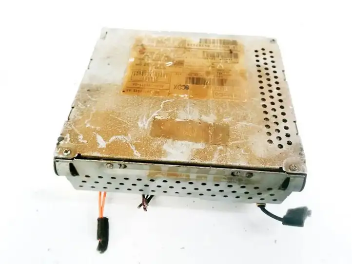 Volvo S80 (2006 - 2009) 30775843AA Магнитола / мультимедийная система — фото 2