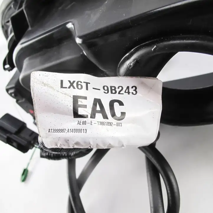 Ford Kuga III (2020 - ) LV4BS27936 Привод замка крышки топливного бака — фото 9