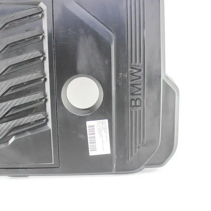 BMW 5 G30 G31 (2016 - ) 8687367 Крышка двигателя декоративная — фото 5