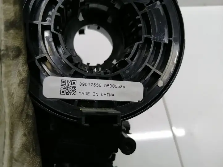 Opel Astra K (2015 - 2020) 39017556 Контактное кольцо SRS — фото 6