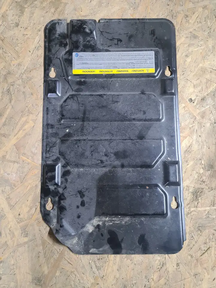 Volkswagen Crafter (2006 - 2016) 9066840118 Крышка ящика аккумулятора — фото 1