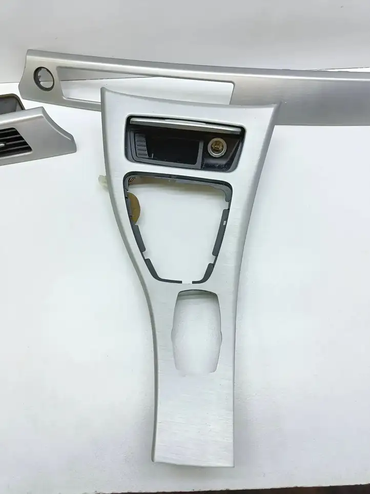 BMW 3 E90 E91 (2005 - 2012) 9130460 Отделка внутренней панели салона — фото 11
