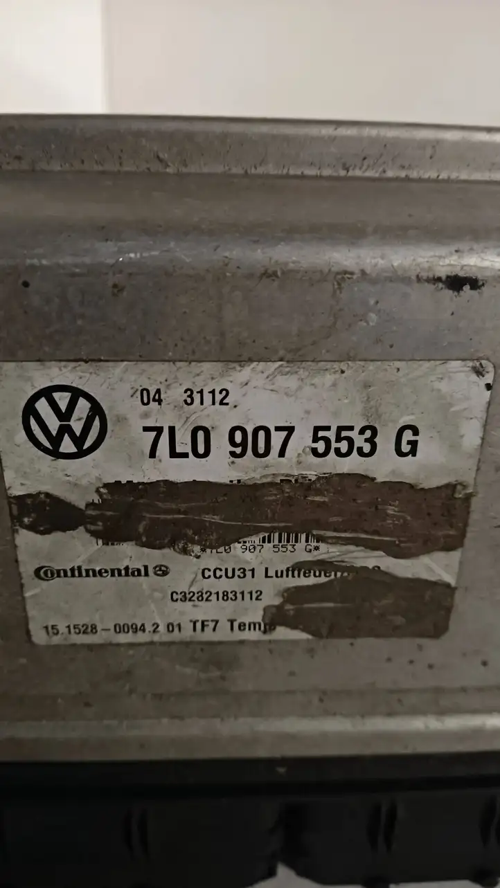 Volkswagen Touareg I (2002 - 2010) 7L0907553G Блок управления подвеской — фото 2