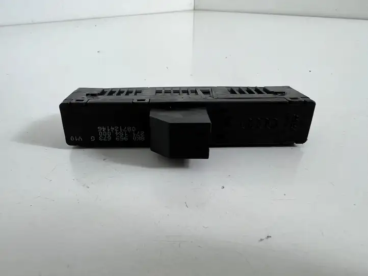 Audi A4 S4 B8 8K (2011 - 2015) 8K0959673G Другие включатели / ручки/ переключатели — фото 2