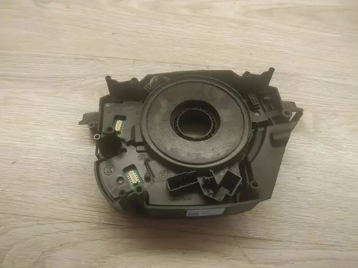 BMW 5 E60 E61 (2004 - 2010) 6977313 Контактное кольцо SRS — фото 1
