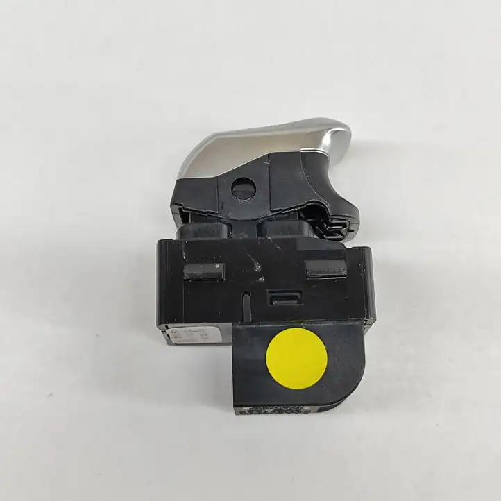 Audi A3/S3 8V (2012 - 2016) 8V0959855A Кнопка стеклоподъемников — фото 5