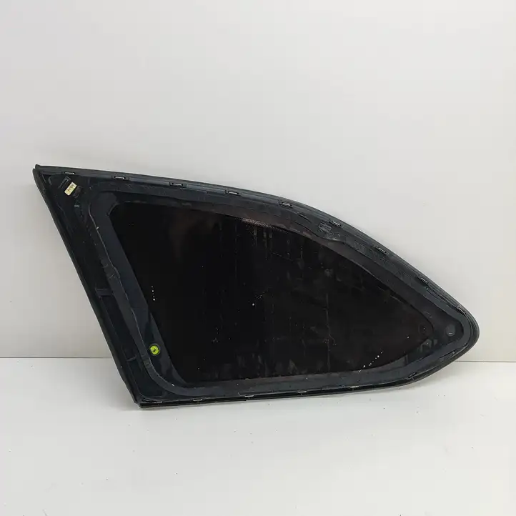 BMW 5 G30 G31 (2016 - ) 7387464 Форточка двери — фото 2