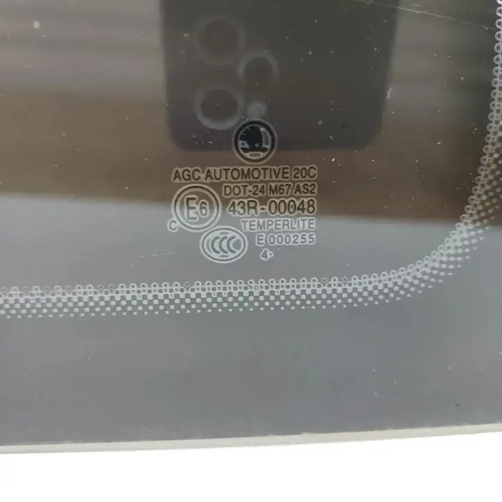 Skoda Yeti (5L) (2013 - 2018) 5L6845297C Заднее боковое стекло — фото 8
