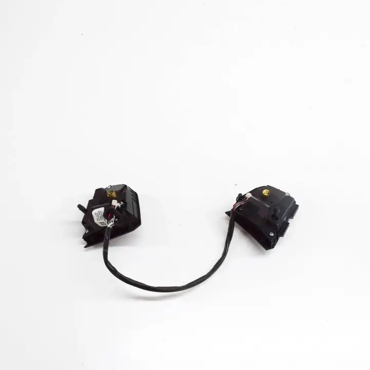 BMW X5 F15 (2013 - 2017) 9273654 Кнопки на рулевом колесе — фото 2