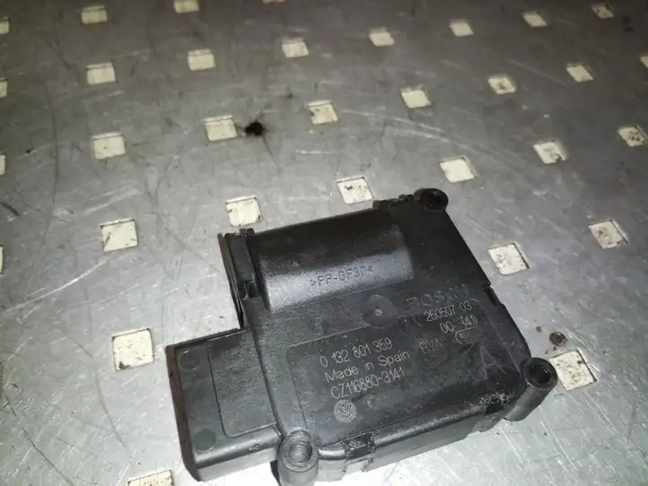 Audi A6 Allroad C6 (2006 - 2008) 0132801359 Двигатель задвижки потока воздуха — фото 3