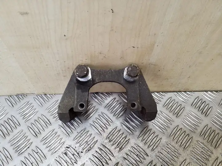 BMW X3 E83 (2003 - 2010) Скоба заднего тормозного суппорта — фото 6