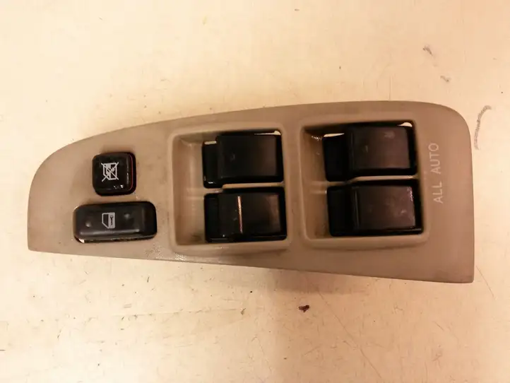 Toyota Avensis T250 (2006 - 2009) 8480205210EO Блок кнопок стеклоподъемников — фото 1