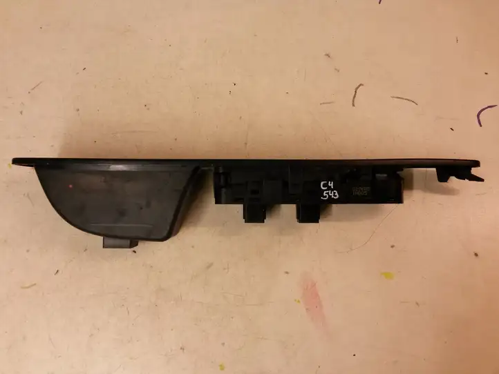 Citroen C4 (2004 - 2008) 9651464577 Кнопка стеклоподъемников — фото 4