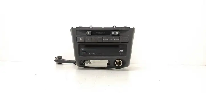 Toyota Yaris (1999 - 2003) 1220005240B101 Магнитола / мультимедийная система — фото 1