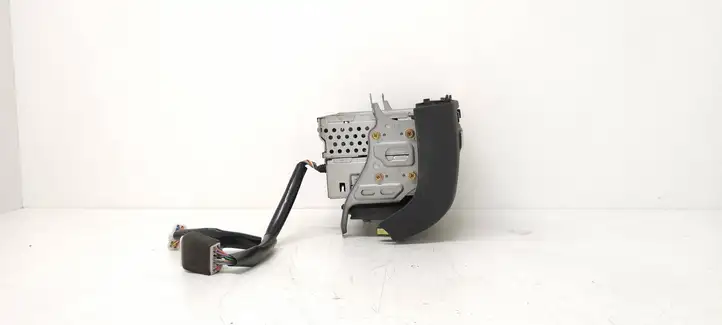 Toyota Yaris (1999 - 2003) 1220005240B101 Магнитола / мультимедийная система — фото 7