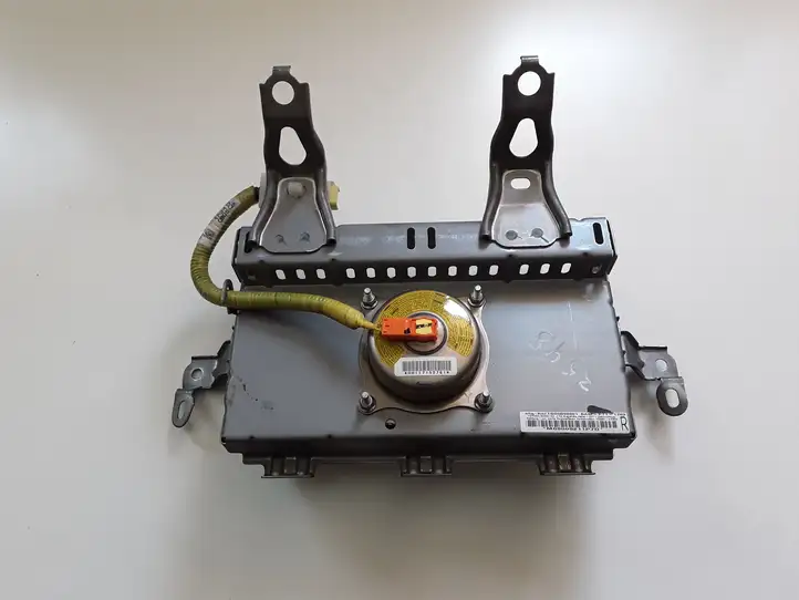 Toyota Prius (XW30) (2009 - 2015) TG08B02001 Подушка безопасности пассажира — фото 3