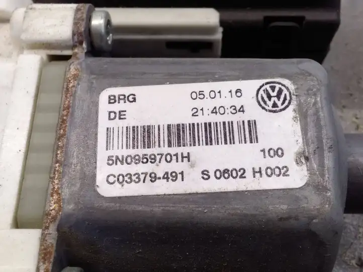 Volkswagen Tiguan (2011 - 2016) 5N2837730F Электростеклоподъемник передний (комплект) — фото 4