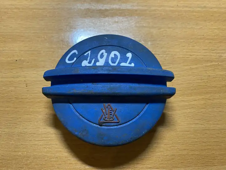Volkswagen Polo (2001 - 2005) 3B0121321 Крышка расширительного бачка — фото 1