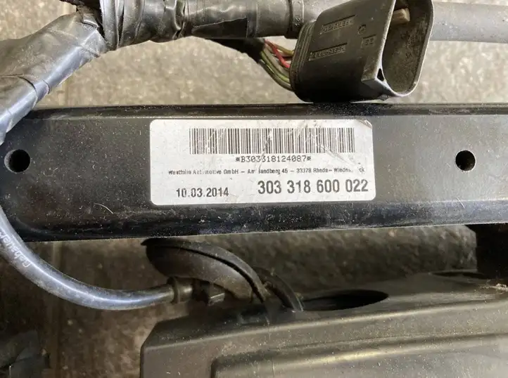 BMW X3 F25 (2010 - 2017) 303318600022 Комплект буксировочного крюка — фото 9