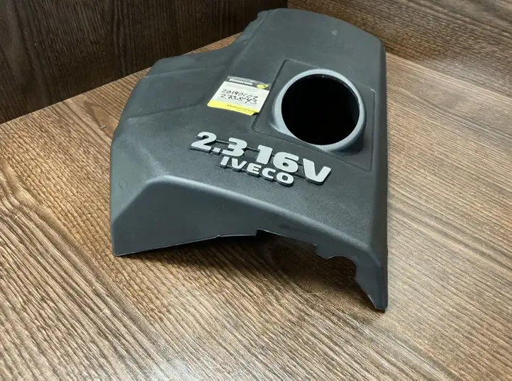 Iveco Daily Daily 4th gen (2006 - 2012) 504034872 Крышка двигателя декоративная — фото 4