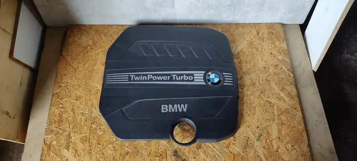 BMW 3 F30 F35 F31 (2012 - 2018) 7823215 Крышка двигателя декоративная — фото 7
