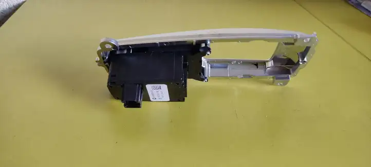 BMW X5 E70 (2006 - 2013) 9148508 Кнопка ручного тормоза — фото 3