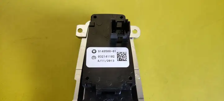 BMW X5 E70 (2006 - 2013) 9148508 Кнопка ручного тормоза — фото 4