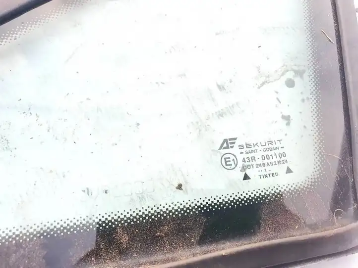 Volkswagen Sharan (2000 - 2003) Треугольное стекло кузова — фото 2