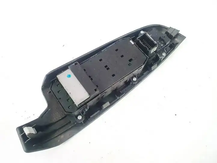 Honda Civic (2006 - 2011) m38467 Кнопка стеклоподъемников — фото 3
