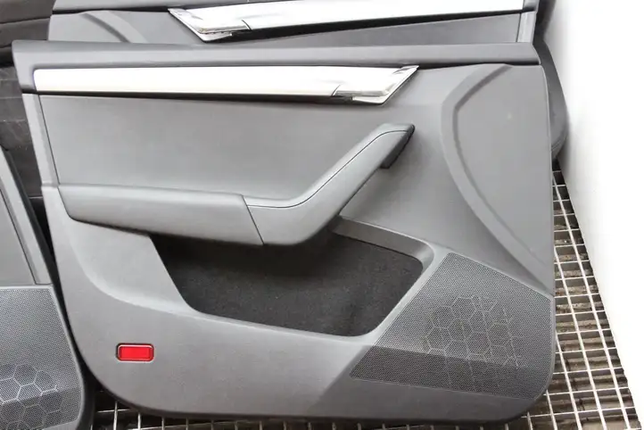 Skoda Octavia Mk3 (5E) (2013 - 2019) Комплект салона — фото 12