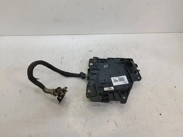 Citroen C3 (2009 - 2013) 011484 Плюсовой провод аккумулятора — фото 2