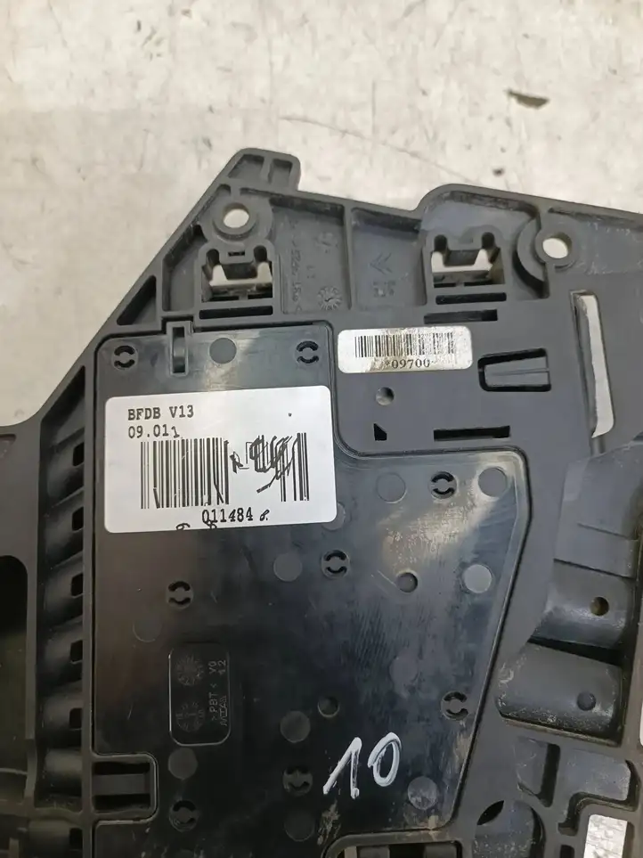 Citroen C3 (2009 - 2013) 011484 Плюсовой провод аккумулятора — фото 3