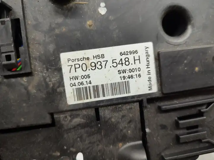 Porsche Cayenne (92A) (2011 - 2017) 7P0937548H Блок предохранителей — фото 3