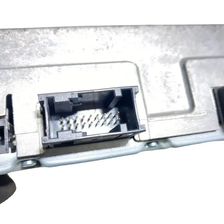 Audi A4 S4 B8 8K (2007 - 2011) 8T0035223AN Усилитель звука — фото 9