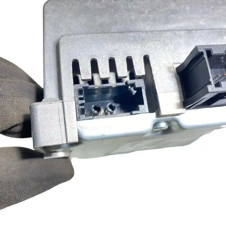 Audi A4 S4 B8 8K (2007 - 2011) 8T0035223AN Усилитель звука — фото 10