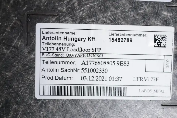 Mercedes-Benz A W177 (2018 - ) A1776808805 Пол багажника — фото 6